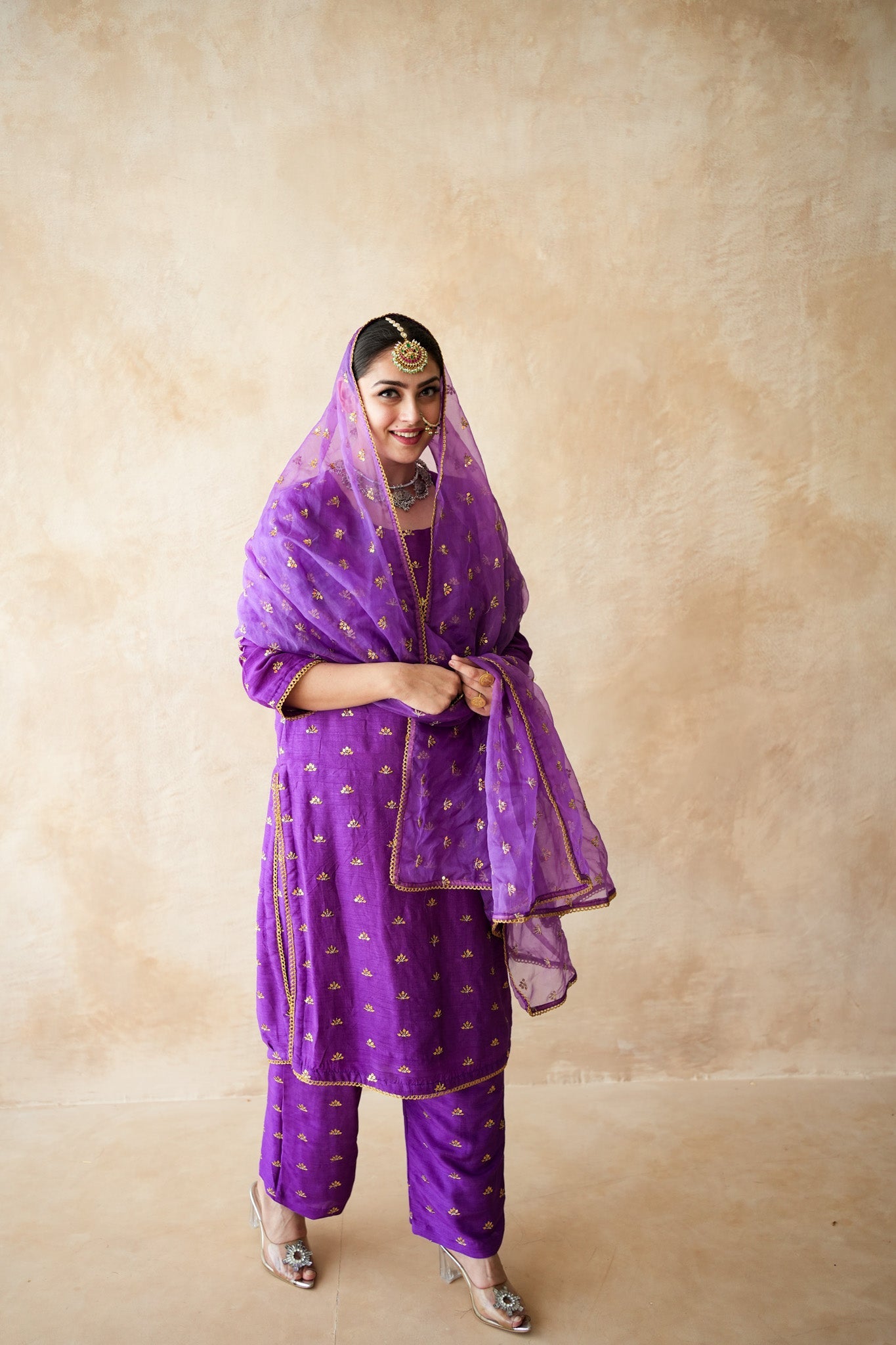 Meera Purple Straight Set