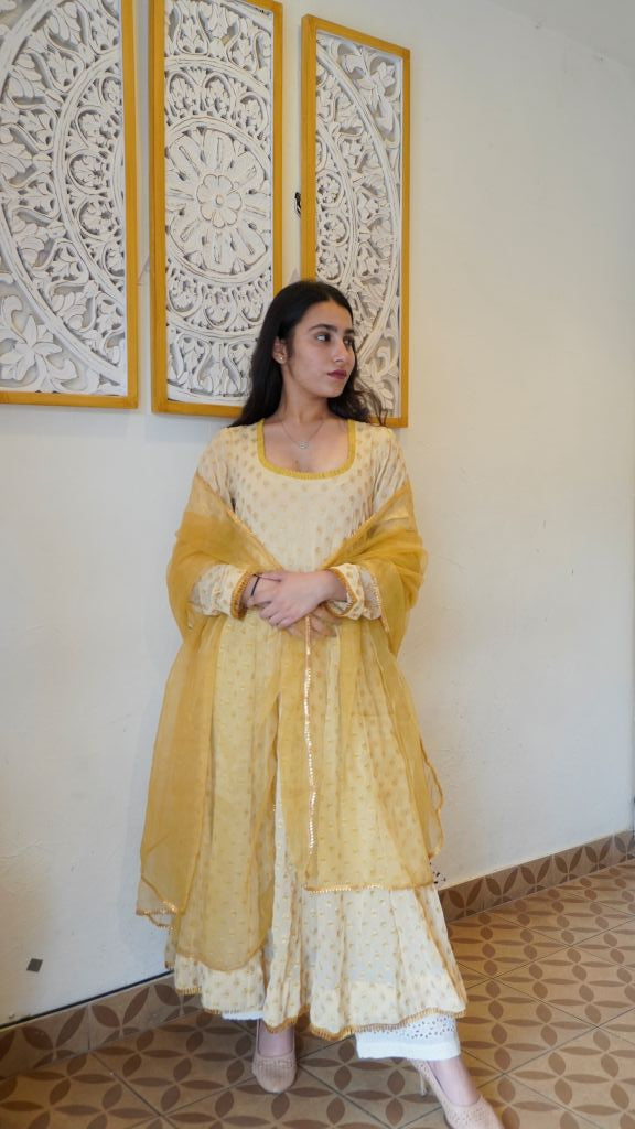 Zuri Golden Anarkali