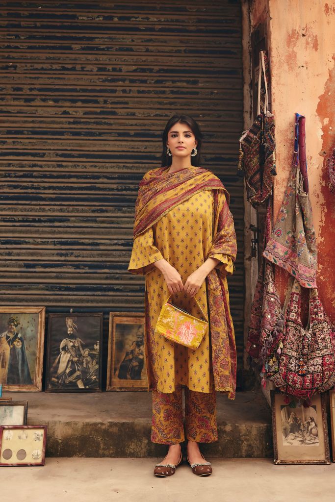 Nigaar Mustard Straight Set