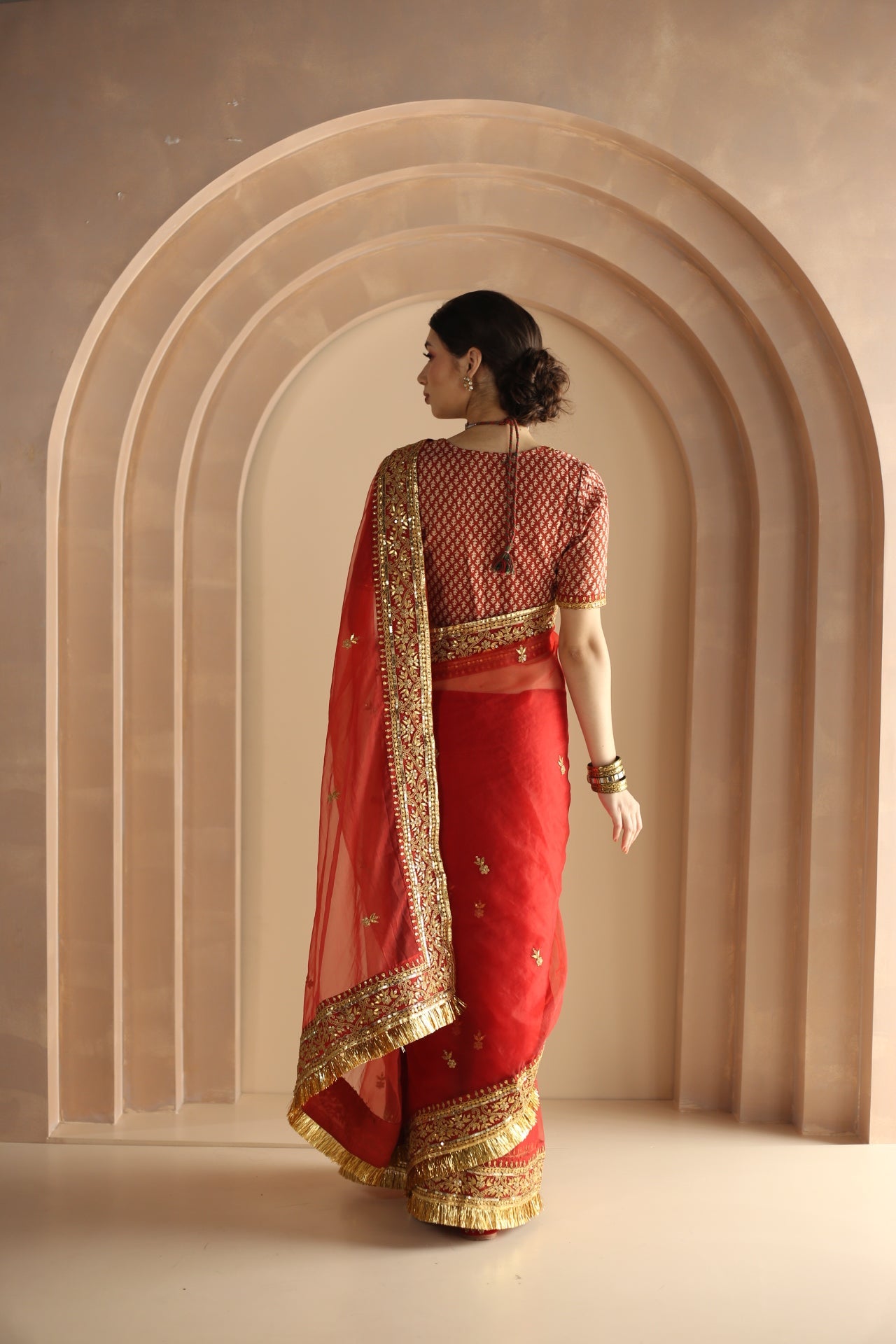 Gulrez Organza Saree Kachi Patti Detailing Scalloped Edges