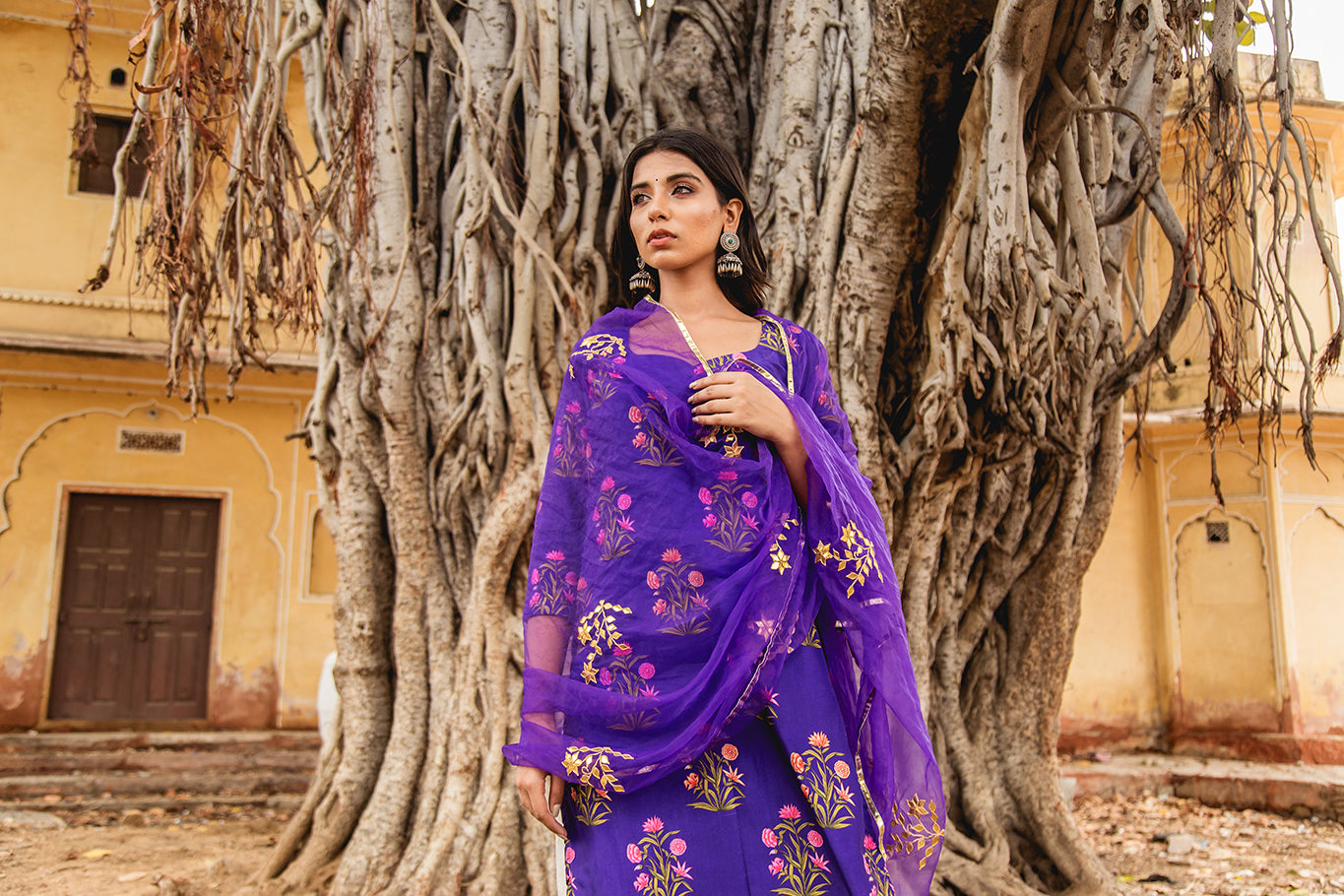 MEHNAZ PURPLE STRAIGHT SET