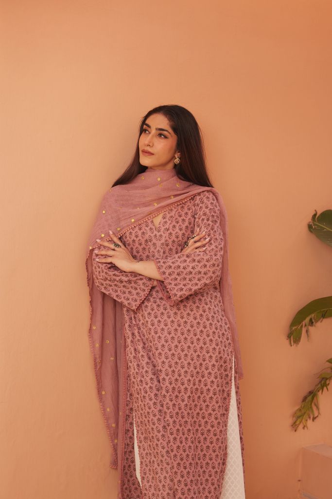 Alia Peach Straight Set