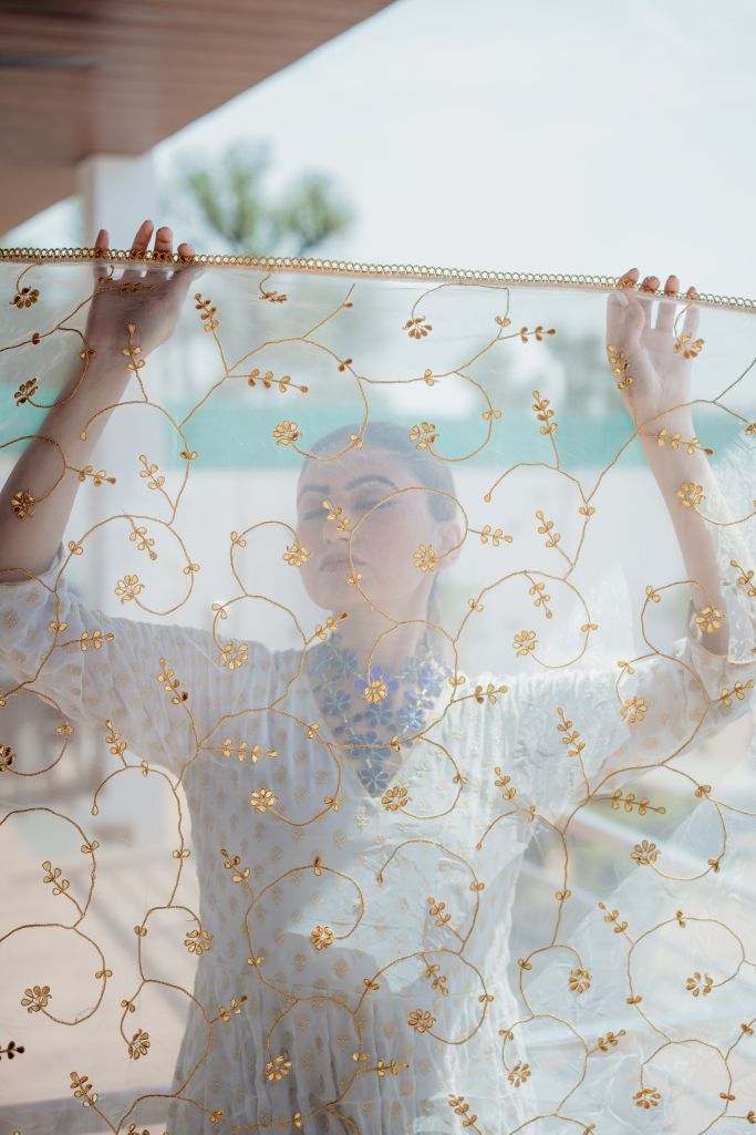 Zuri Offwhite Anarkali Set