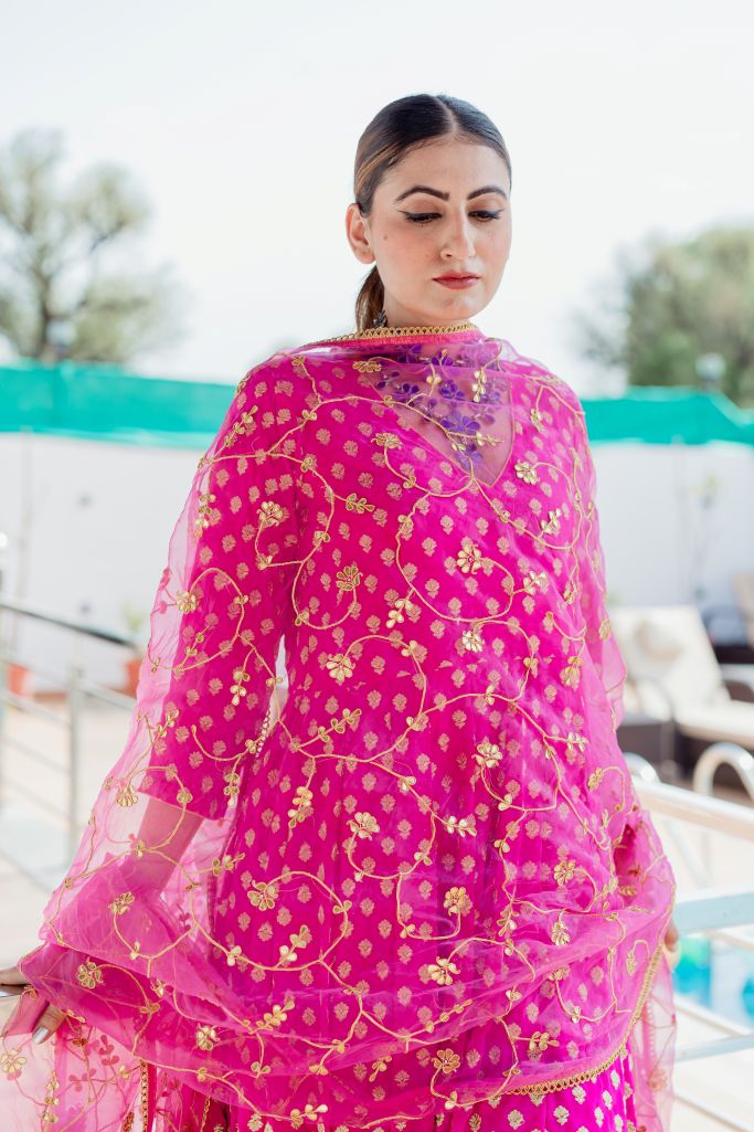 Zuri Pink Anarkali Set