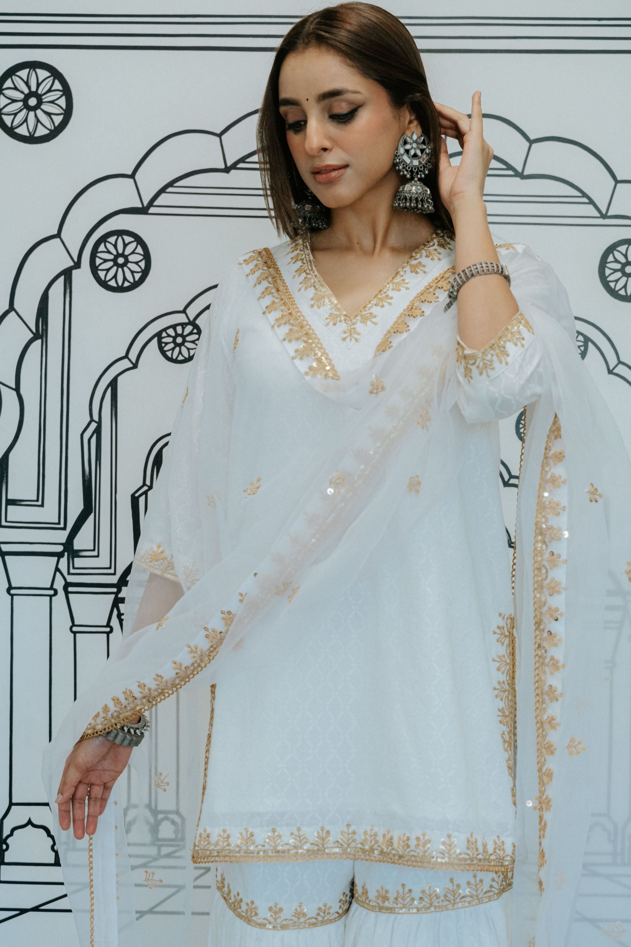 SANCH WHITE SHARARA SET