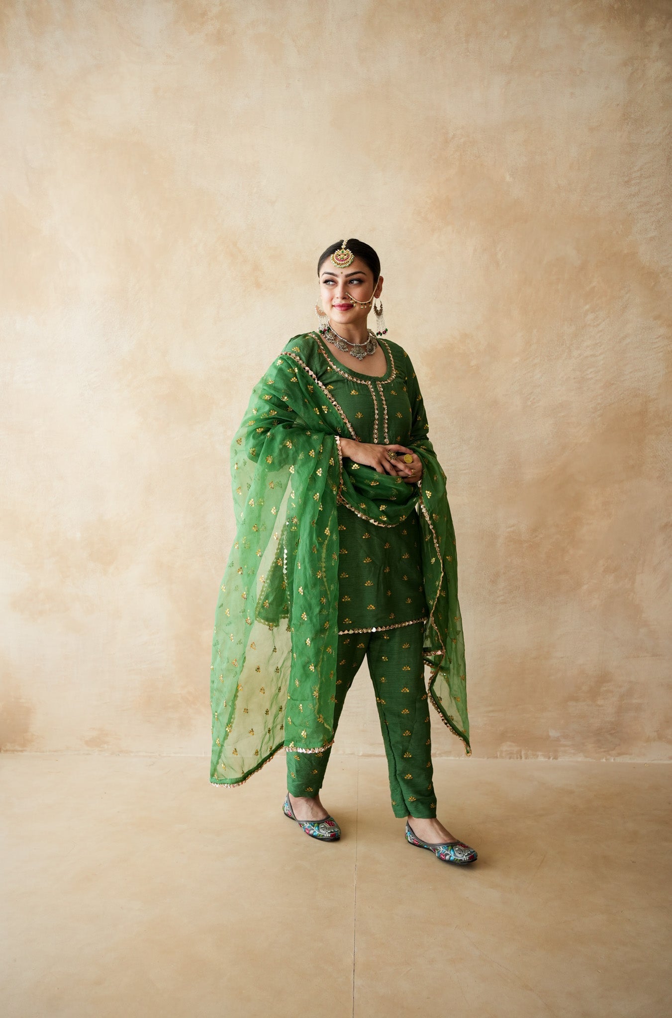 Rani Green Straight Set