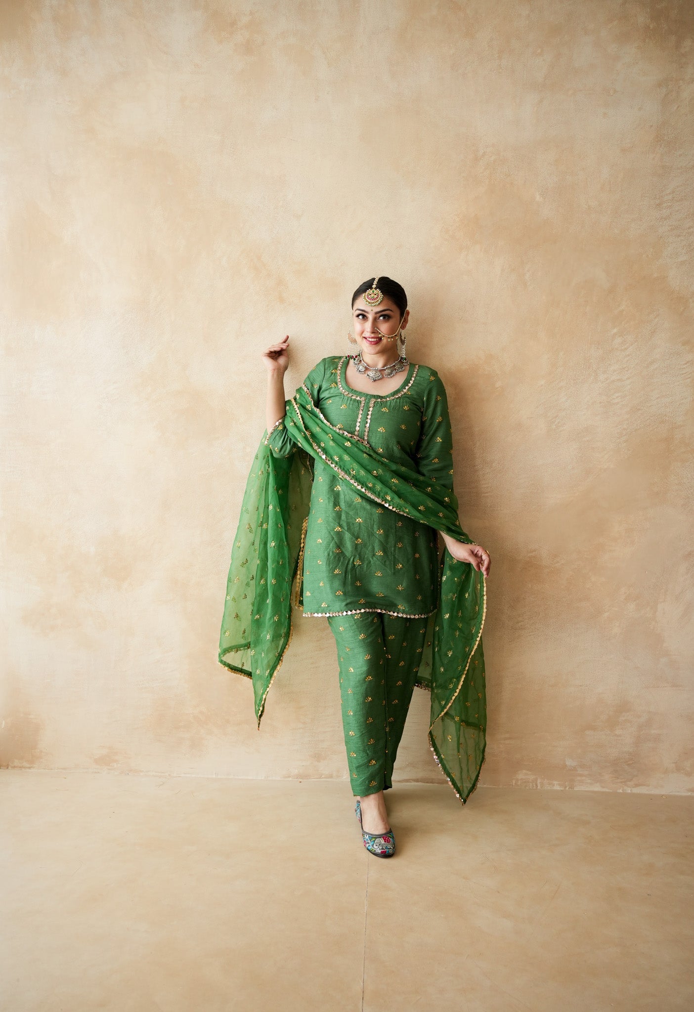 Rani Green Straight Set