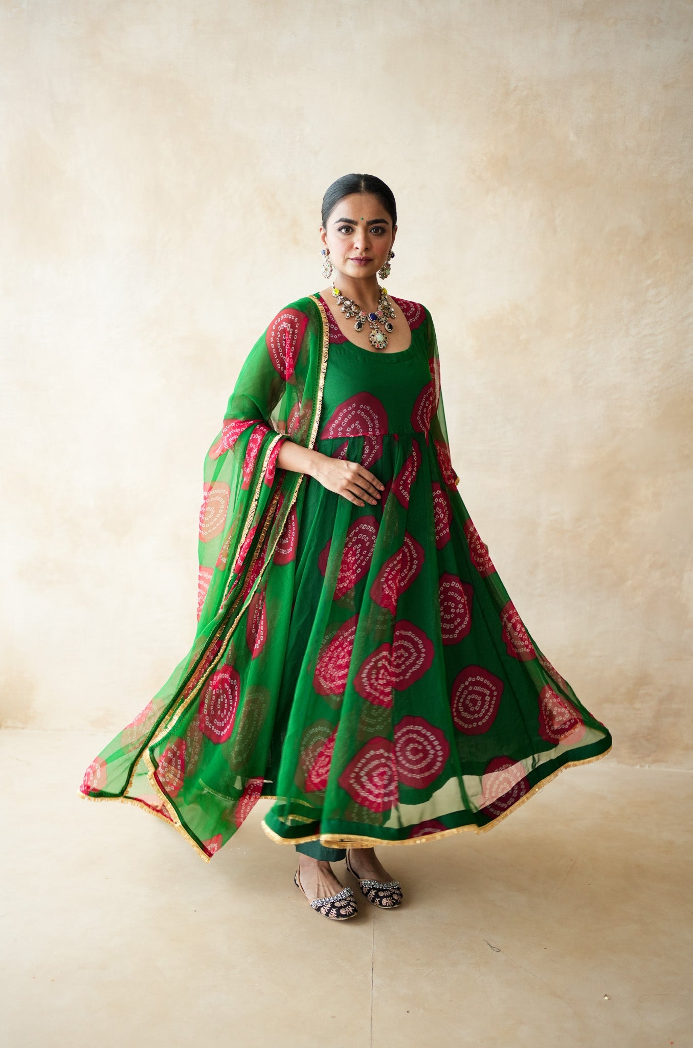 Arzu Green-Red Anarkali set