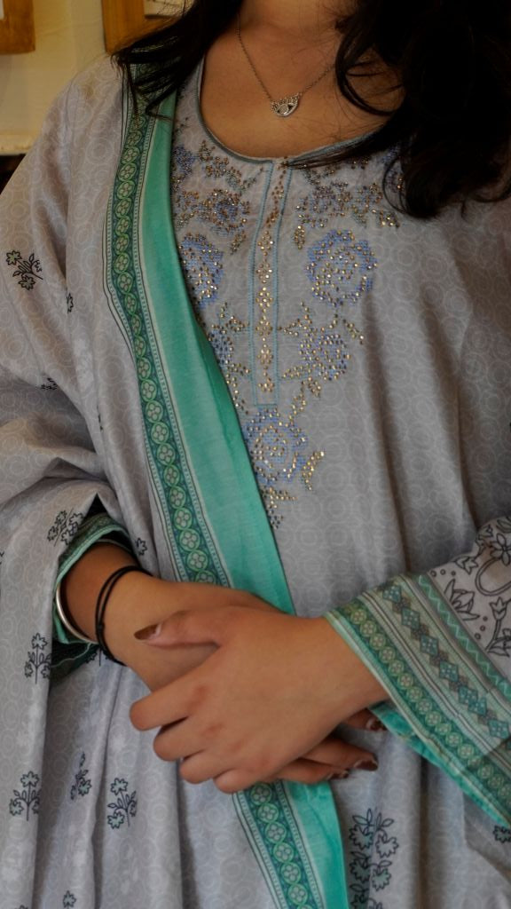 Pakistani  Grey Straight Set