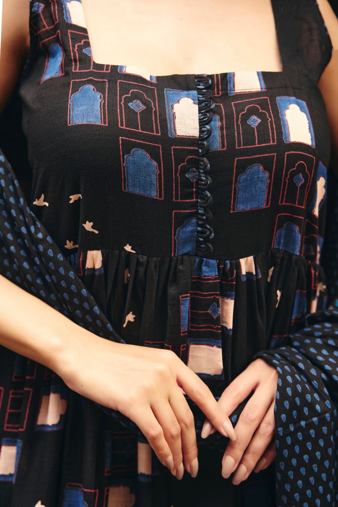 Bhumi Black  Anarkali set