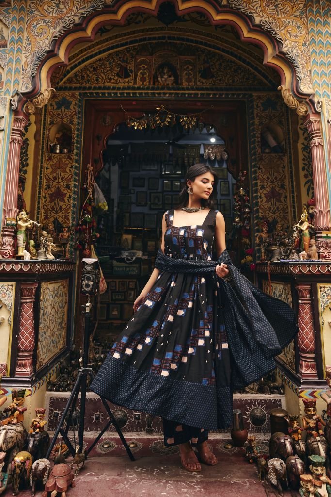 Bhumi Black  Anarkali set