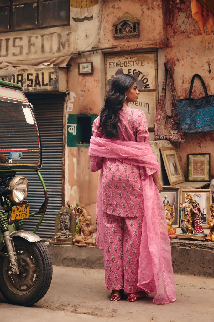 Fiza Pink Straight Set