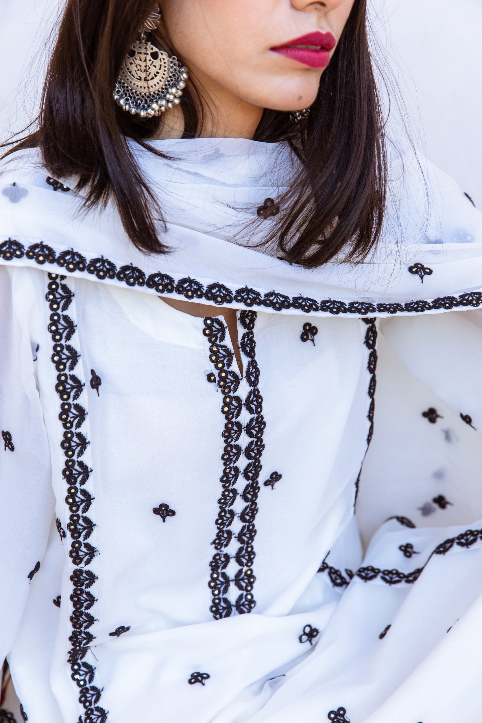 Jhalak White Set Gulabo Jaipur