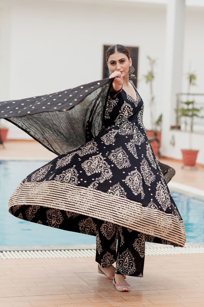 Misri Black Anarkali