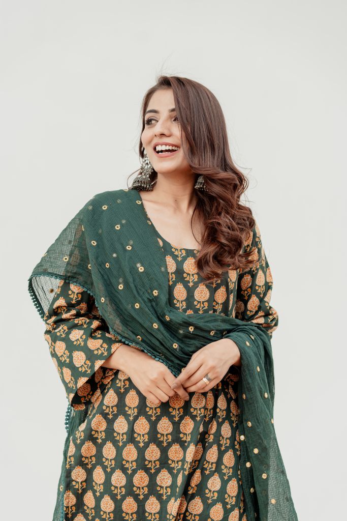 Hania Green Straight Set