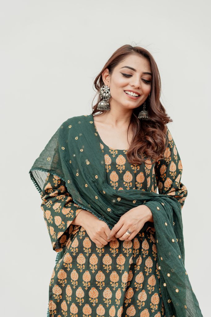 Hania Green Straight Set