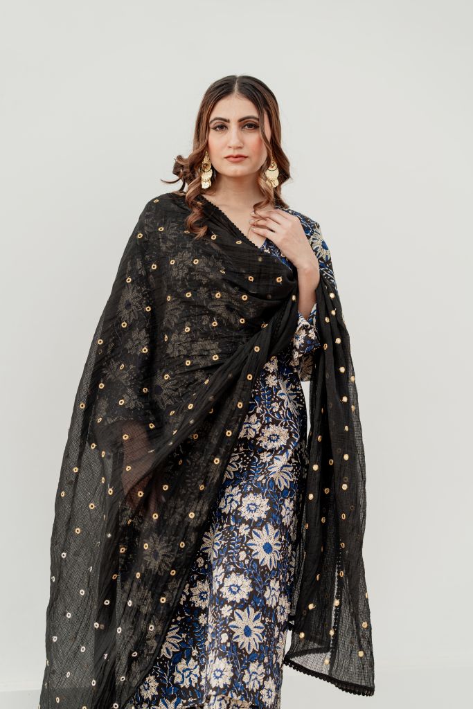 Hania Indigo Black Straight Set