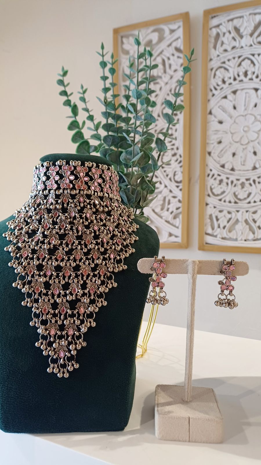 Pink  V Shaped Choker